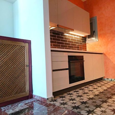Apartament Stylish Artistic Flat With View, Three Min To Metro Ateny Zewnętrze zdjęcie