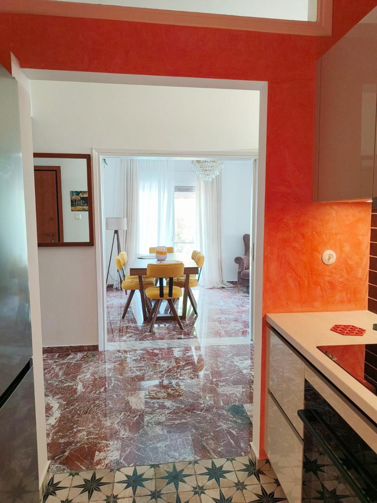Apartament Stylish Artistic Flat With View, Three Min To Metro Ateny Zewnętrze zdjęcie
