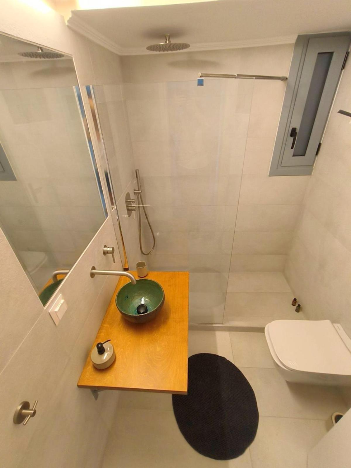 Apartament Stylish Artistic Flat With View, Three Min To Metro Ateny Zewnętrze zdjęcie