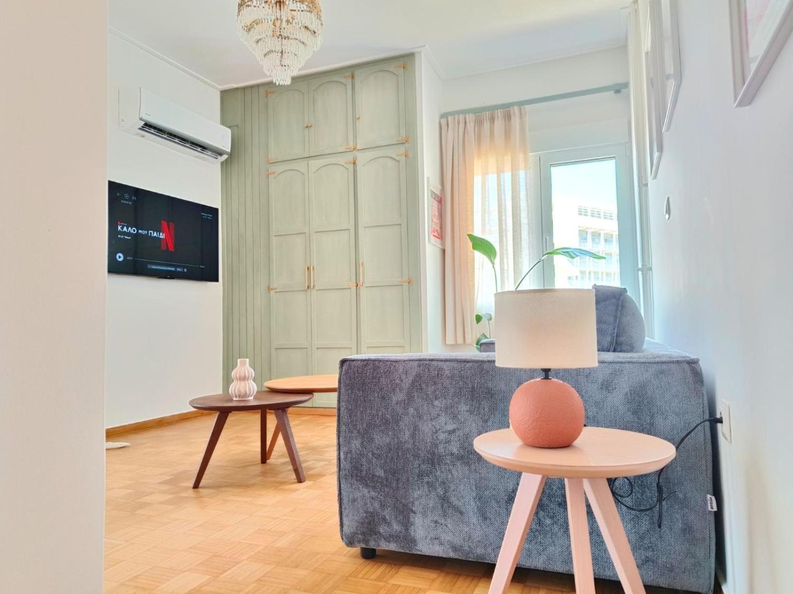 Apartament Stylish Artistic Flat With View, Three Min To Metro Ateny Zewnętrze zdjęcie
